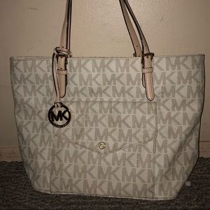 MICHAEL KORS Cream Handbag